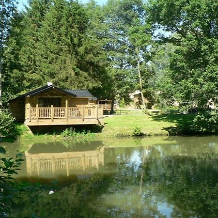 Etangs Du Moulin Hotel Suzy Eksteriør billede