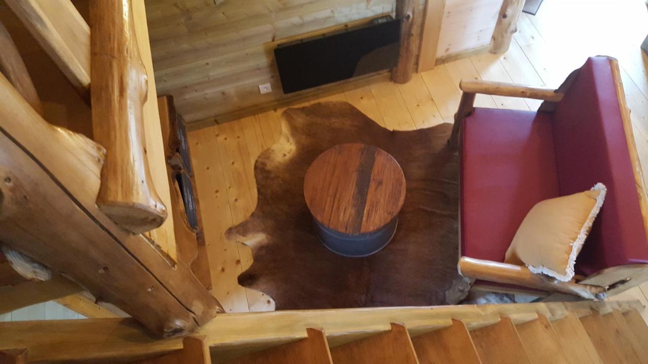Etangs Du Moulin Hotel Suzy Eksteriør billede